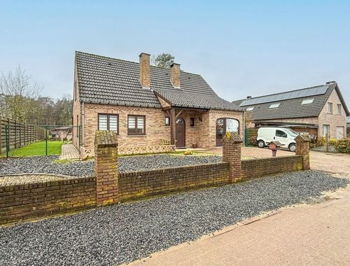                                         Maison à vendre à Heusden, € 359.000
