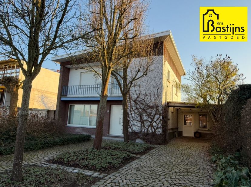 Maison à vendre
                    à 3540 Donk