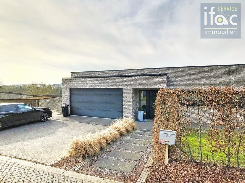 Villa moderne (320m²) avec 5 chambres et des vues phénoménales à Sint-Agatha-Rode (Huldenberg), située au calme et économe en énergie. &lt;br /&gt;
&lt;br /&gt;
R