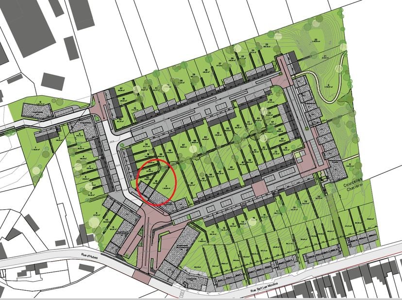 Terrain à bâtir, étant le lot numéro 43, situé dans un tout nouveau lotissement, sur la commune de Courcelles. L&#039;endroit est à la fois calme et proche
