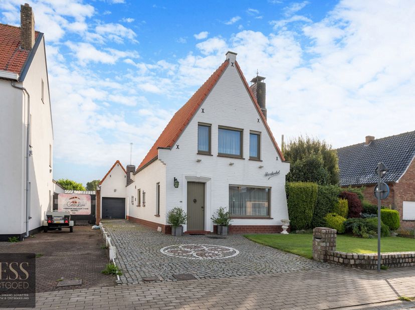 Maison à vendre
                    à 8460 Oudenburg