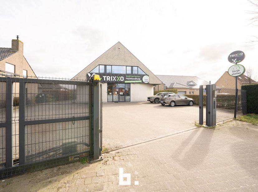 Bien professionnel à vendre
                    à 8490 Jabbeke