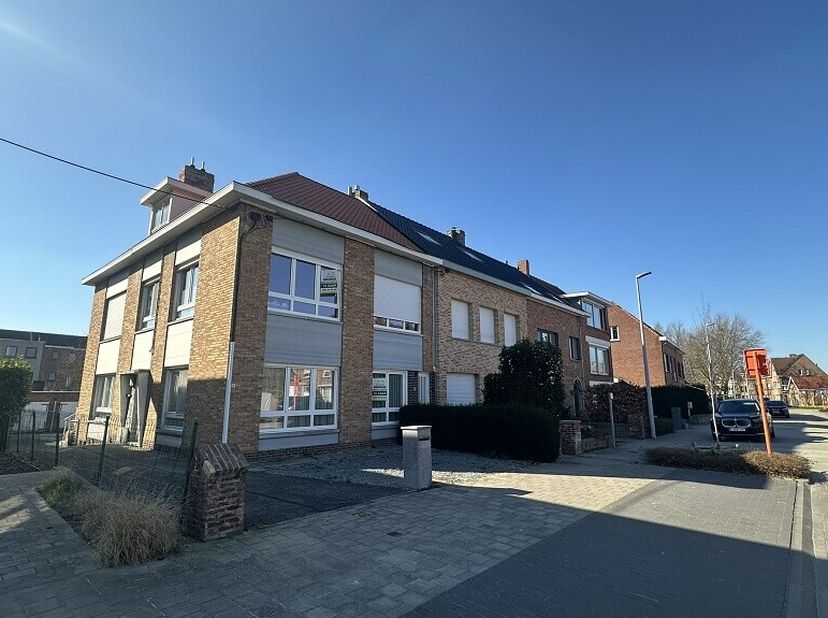 Maison à vendre
                    à 8000 Sint-Pieters