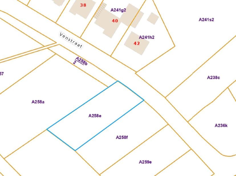 Uniek stuk bouwgrond te Venstraat!&lt;br /&gt;
In deze rustige straat verkopen we een mooi stuk bouwgrond van +- 20m breedte op 50m diepte. Mogelijkheid tot