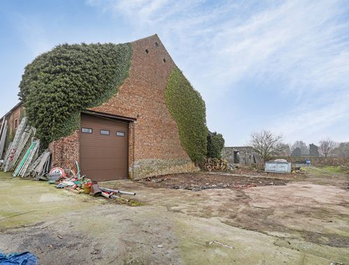                                         Maison à vendre à Neufvilles, € 249.000
