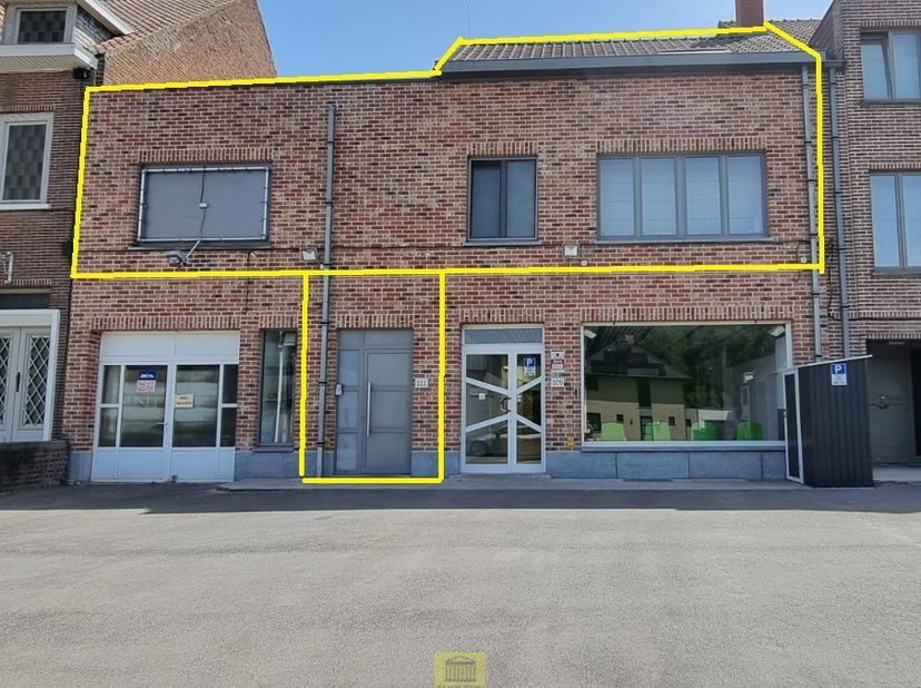 Bent u op zoek naar een comfortabel, lichtrijk en instapklaar appartement in Ninove? Dit unieke appartement biedt alle ruimte en comfort die u zoekt,