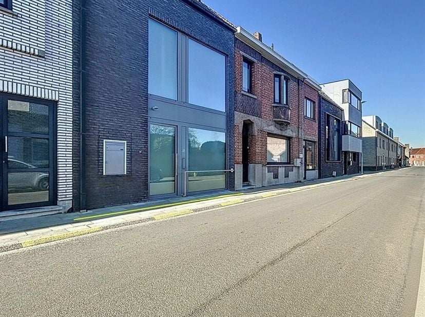 instapklare energiezuinige woning met 2 slaapkamers in centrum De Klinge&lt;br /&gt;
u zoekt een recente moderne en energiezuinige woning met twee slaapkame