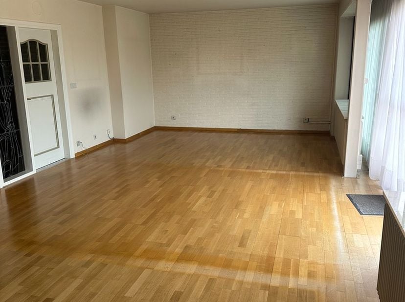 Appartement à louer
                    à 3930 Hamont