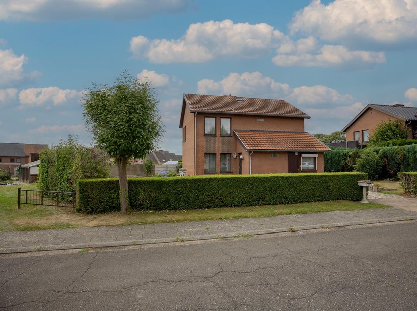 Maison à vendre
                    à 3620 Gellik