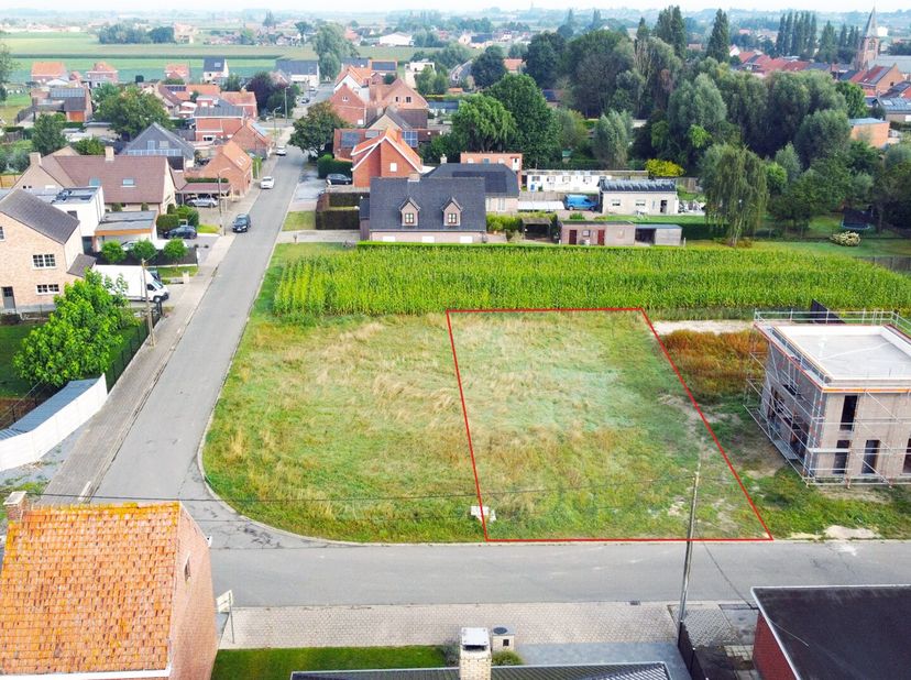 Terrain à vendre
                    à 8650 Houthulst