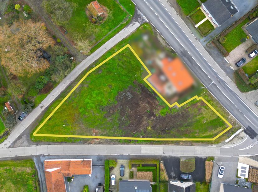 Contacteer Bruno voor meer inlichtingen, 0495/12.20.64 of per mail bruno@cornelis-partners.be.&lt;br /&gt;
Deze bouwgrond van 1681m² in het charmante Kruise