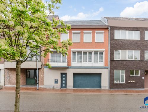                                         Maison à vendre à Diepenbeek, € 375.000
