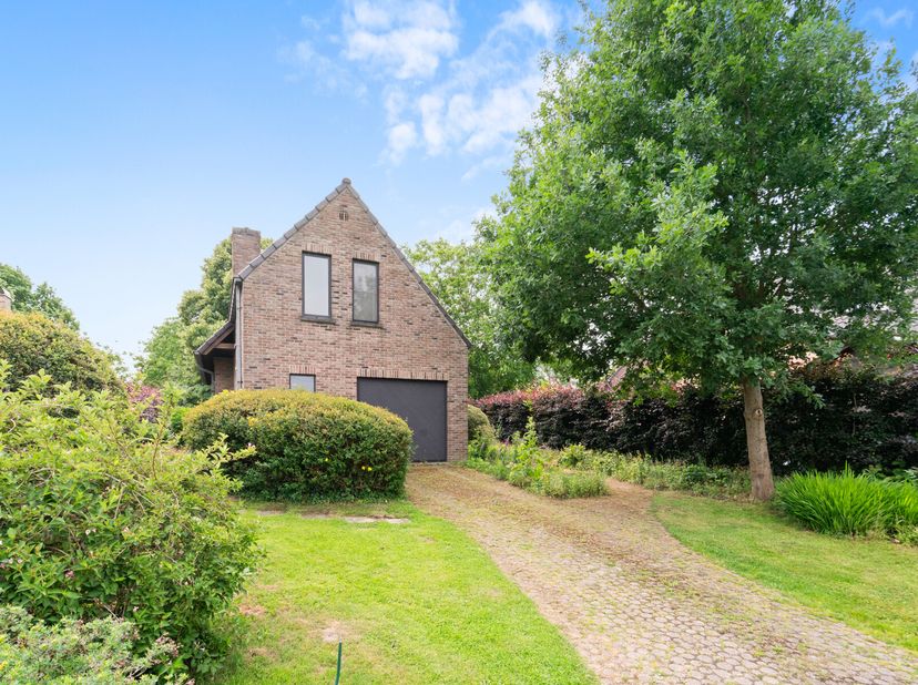 Maison à vendre
                    à 9340 Lede