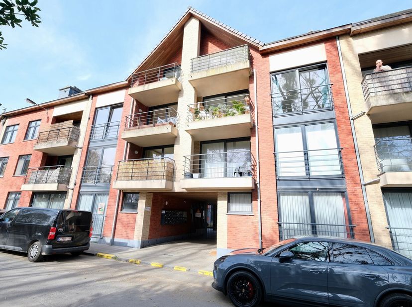 ANDERLECHT - REF : 6838764 - Dans un quartier calme et résidentiel avec une vue dégagée sur un parc, nous vous proposons ce magnifique duplex/penthous