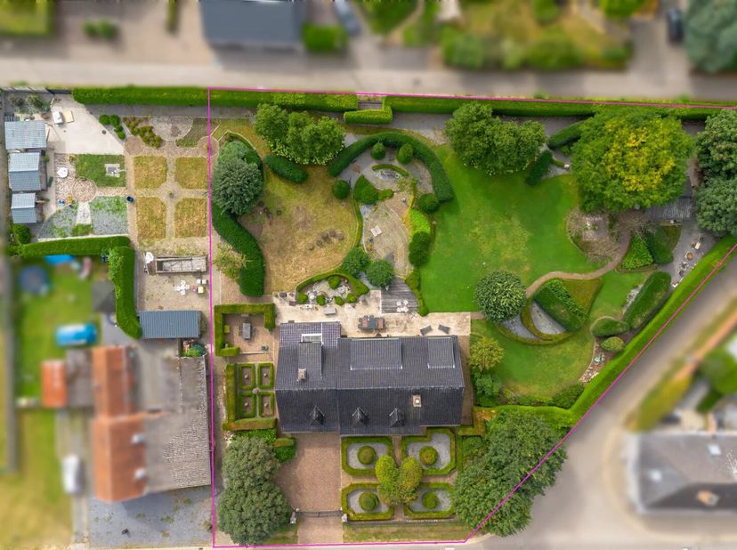 Maison à vendre
                    à 2400 Mol
