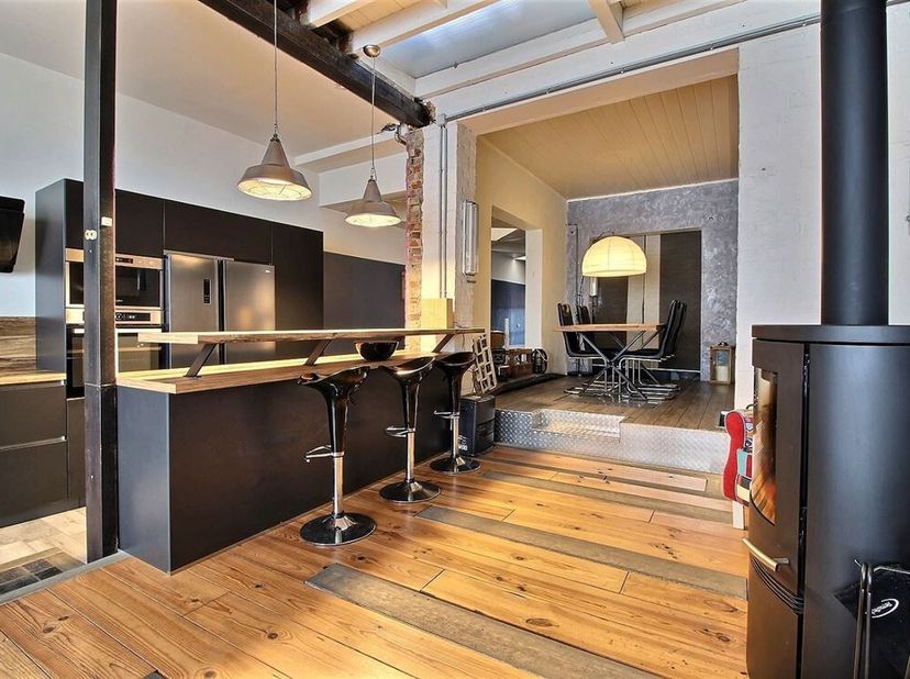 Style Industriel à l&#039;Esprit Loft pour ce bien de Caractère