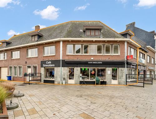                                        Bien commercial avec habitation à vendre à Beringen, € 495.000
