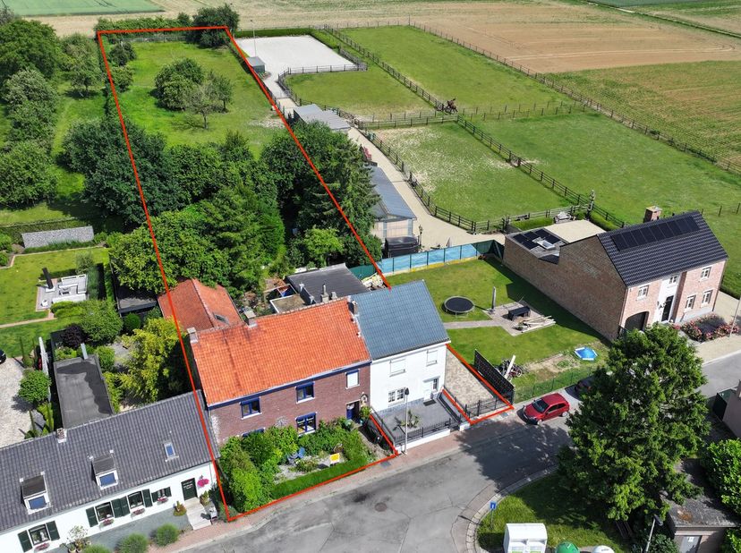 Maison à vendre
                    à 3740 Hees