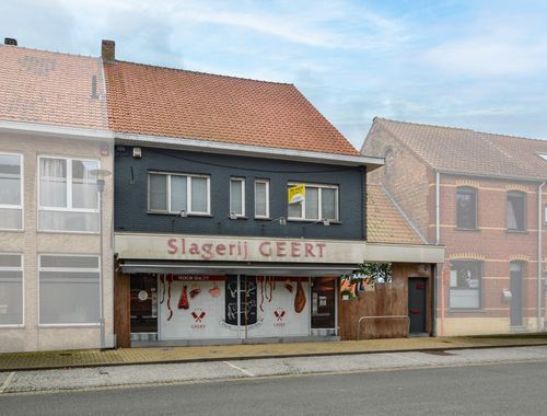                                         Commerce à vendre à Oudenburg, € 339.000
