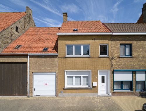                                         Woning te koop in Veurne, € 220.000
