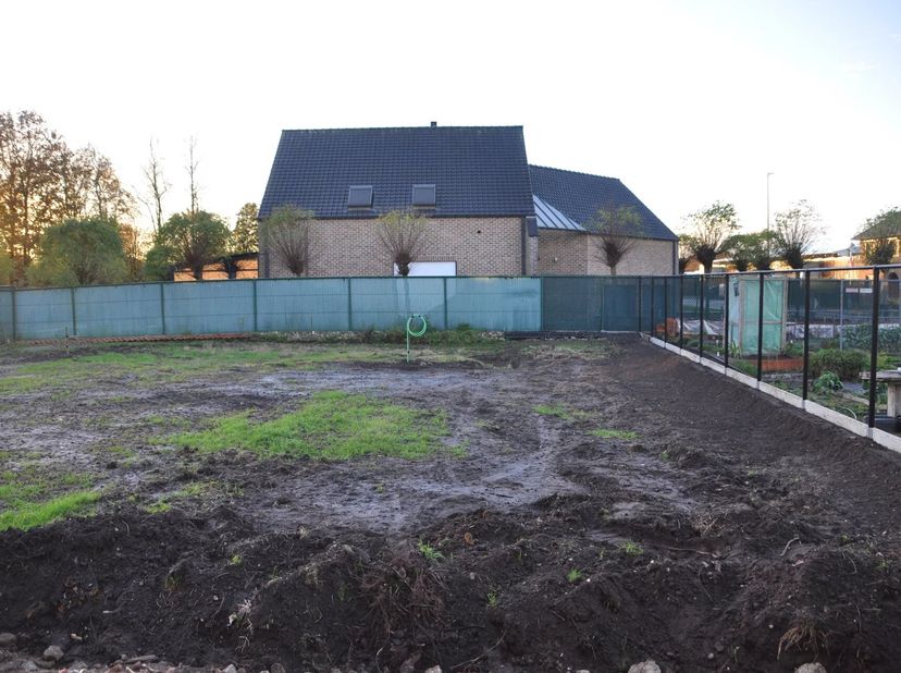 PRACHTIGE EN TIJDLOZE NIEUWBOUWWONING MET 3 SLPK&#039;S IN OUDSBERGEN (OPGLABBEEK)&lt;br /&gt;
Ontdek deze knappe nieuwbouwwoning op de Weg naar Gruitrode in Oud