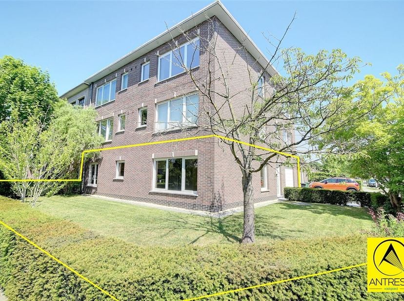 Appartement à vendre
                    à 2650 Edegem