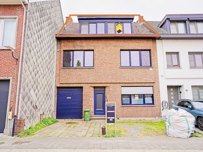Appartement à vendre
                    à 2845 Niel