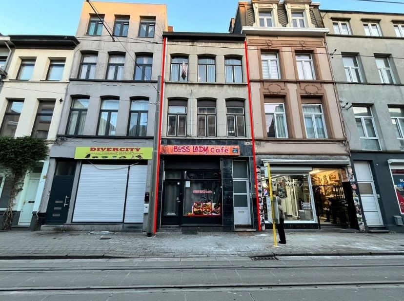 Maison à vendre
                    à 2060 Antwerpen