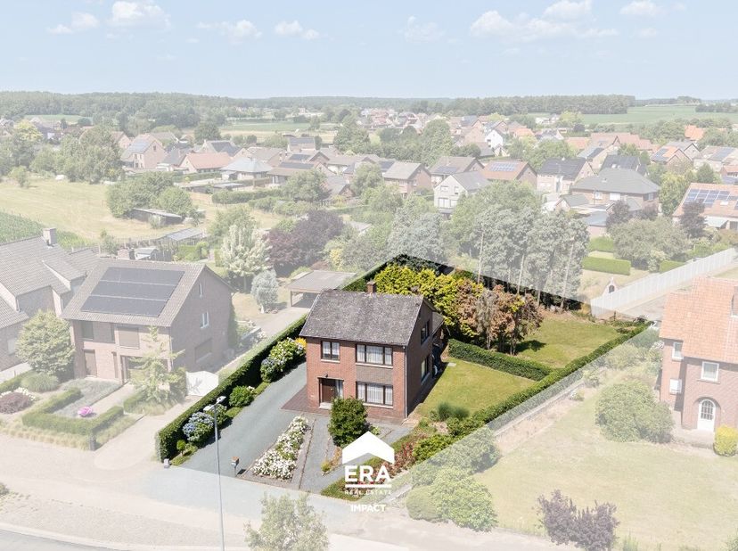 Maison à vendre
                    à 3680 Neeroeteren
