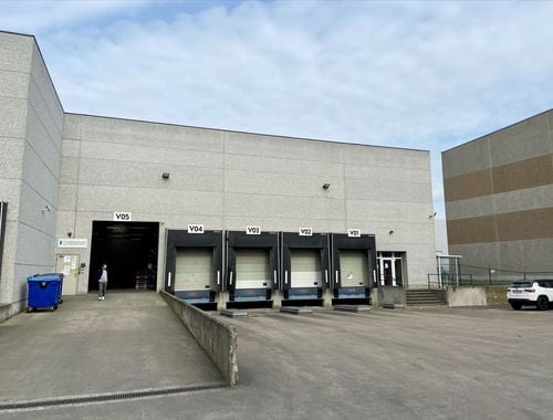                                         Bâtiment d’entreprise à louer à Vilvoorde, € 10.870
