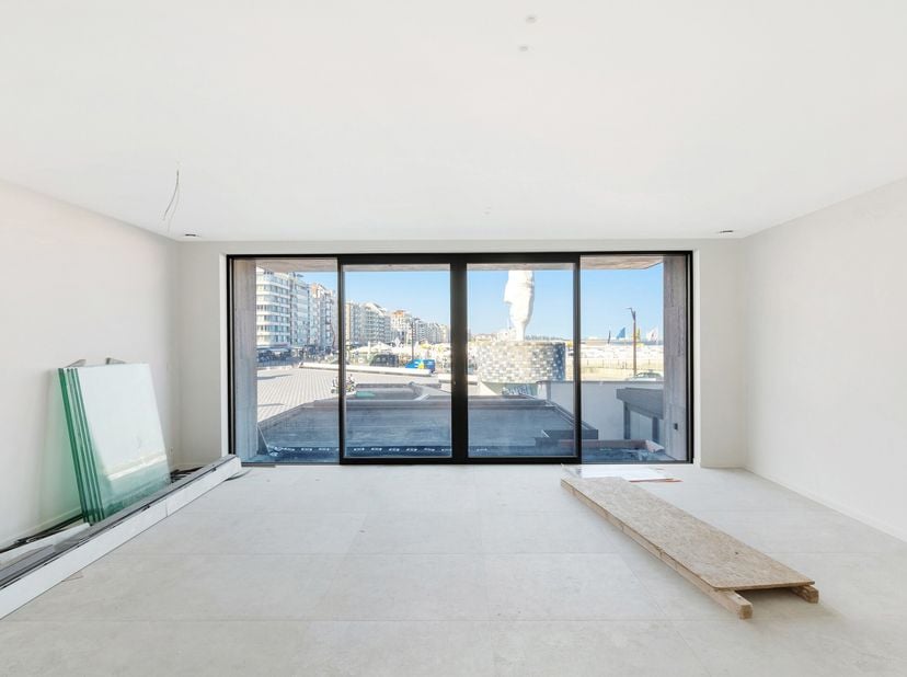 Te huur: Ongemeubeld nieuwbouwappartement met zicht op zee en Rubensplein&lt;br /&gt;
Prachtig ongemeubeld nieuwbouwappartement op de eerste verdieping met