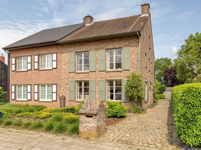Maison à vendre
                    à 2110 Wijnegem