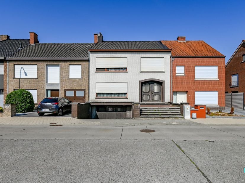 Maison à vendre
                    à 8870 Emelgem