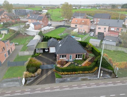                                         Maison à vendre à Ordingen, € 395.000
