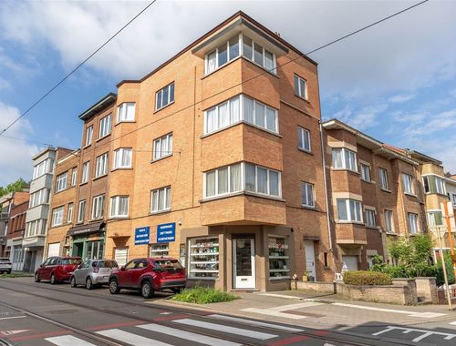                                         Atelier te koop in Ukkel, € 160.000
