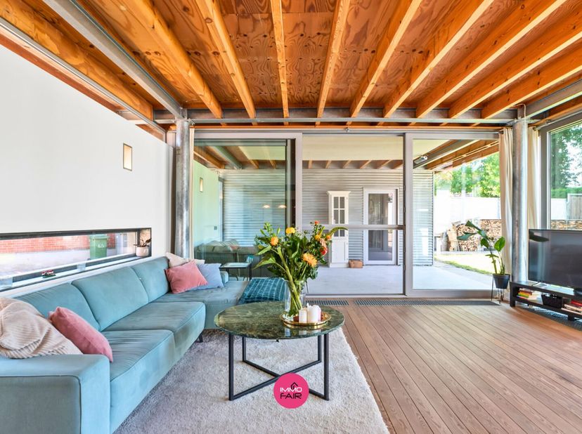 Karakteristieke, instapklare woning vlakbij Maastricht!&lt;br /&gt;
Deze charmante woning vol authentieke elementen bevindt zich in Veldwezelt, een deelgeme