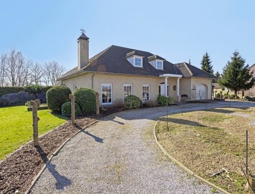                                         Villa à vendre à Bocholt, € 629.000
