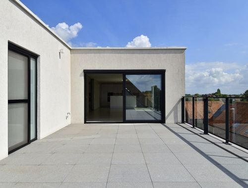                                         Penthouse te huur in Ledegem, € 895
