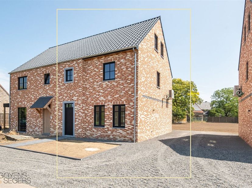 Maison à vendre
                    à 3640 Molenbeersel