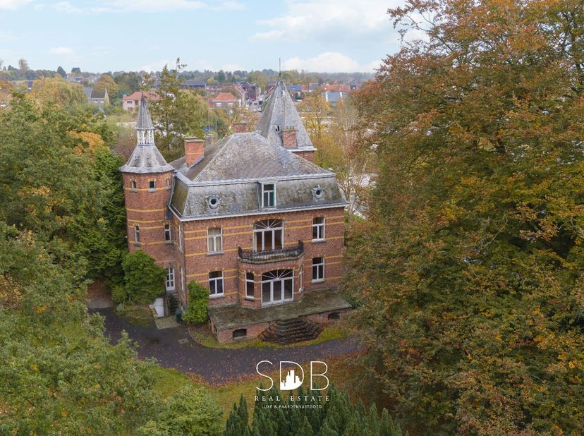 Maison à vendre
                    à 9700 Eine