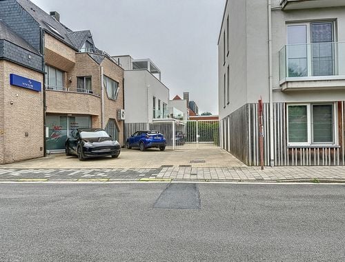                                         Staanplaats te koop in Aartselaar, € 49.000
