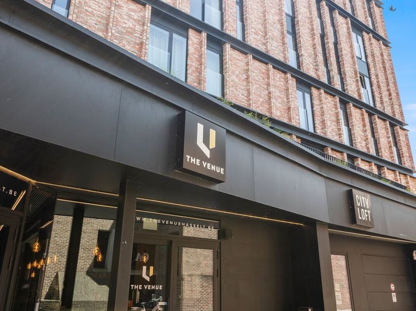 Heeft u altijd al gedroomd van een eigen handelsruimte middenin het hartje van Hasselt? Dan is dit zoekertje zeker het bekijken waard. &lt;br /&gt;
In het c