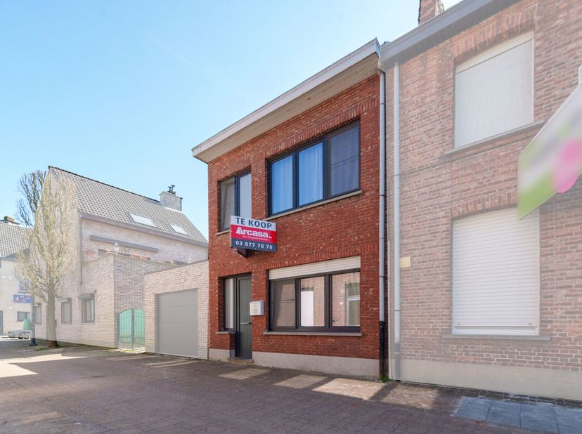 Woning met 4 slaapkamers nabij het centrum van Schelle.&lt;br /&gt;
De woning in De Keyserstraat is rustig gelegen met enkel plaatselijk verkeer.&lt;br /&gt;
Open