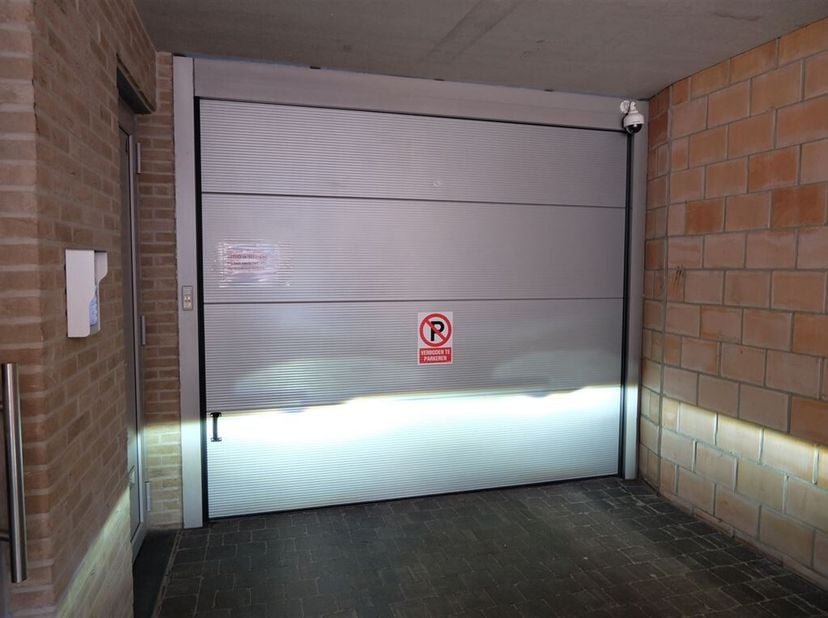 Garage à louer
                    à 2160 Wommelgem