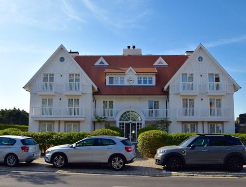                                         Garage te koop in Het Zoute, € 215.000
