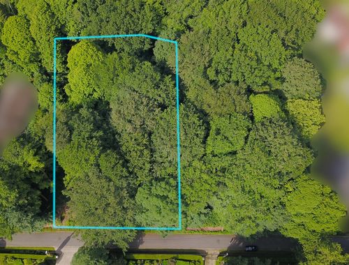                                         Terrain à bâtir à vendre à Enghien, € 435.000
