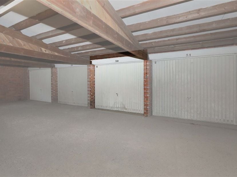 Garage à vendre
                    à 3500 Hasselt