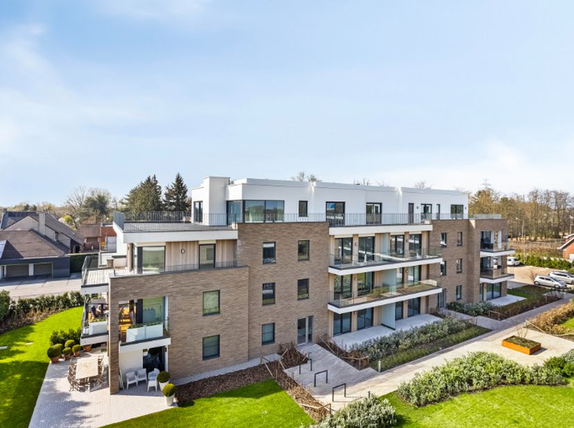 Appartement te koop
                    in 8800 Roeselare