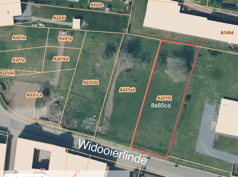 In het pittoreske Widooie ligt een prachtig perceel van 885m² voor een open bebouwing. De bouwgrond , is ideaal voor wie op zoek is naar een ruime tui