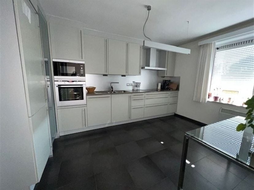 Appartement à vendre
                    à 2630 Aartselaar